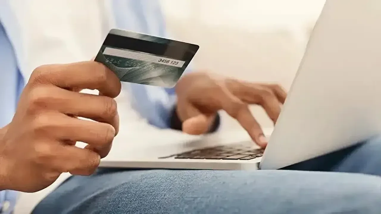 Kredi kartı limitleri değişiyor mu azalacak mı? Kredi kartlarında yeni dönem