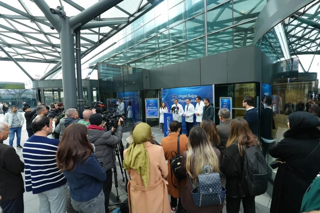 Ufuk Özkan'ın sağlık durumuyla ilgili hastaneden yeni açıklama! Kritik donör detayı  