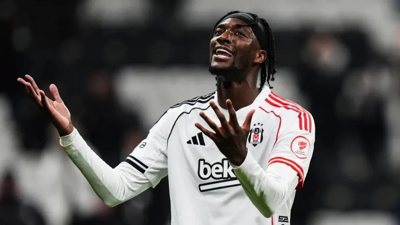 Beşiktaş, Tammy Abraham transferini KAP'a bildirdi