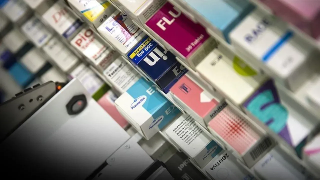 Eczanelerin ateşi çıktı! Fabrika fiyatına satılıyorlar.... Kritik büyükşehir detayı