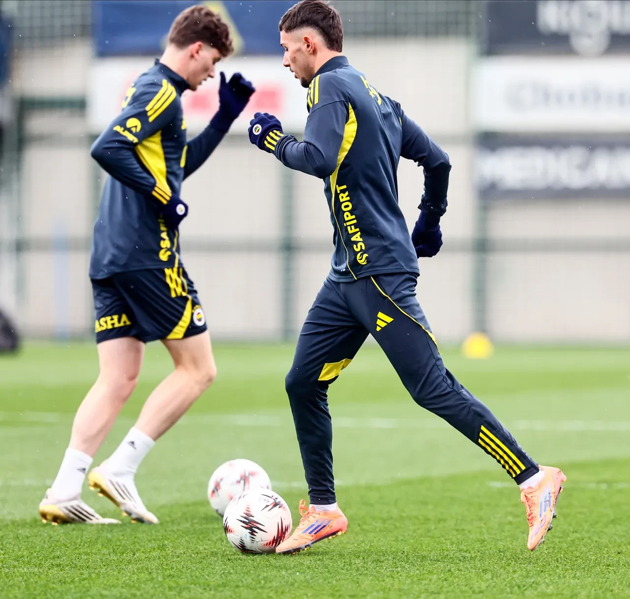 Fenerbahçe'nin Avrupa maçı ne zaman canlı nereden izlenir? Fenerbahçe play-off ve ilk 8 şansı