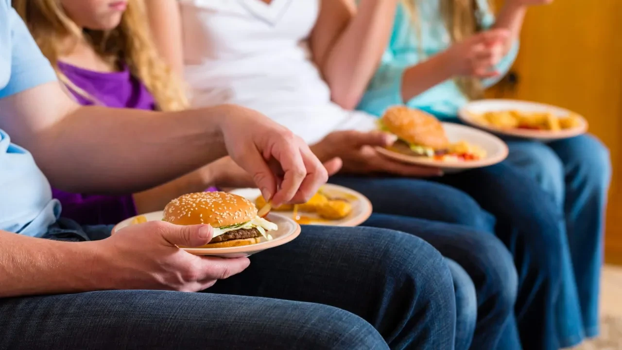 Mavi Bölge'de nasıl 100 yaşına kadar yaşıyorlar? İşte basit bir '%80 hilesi'