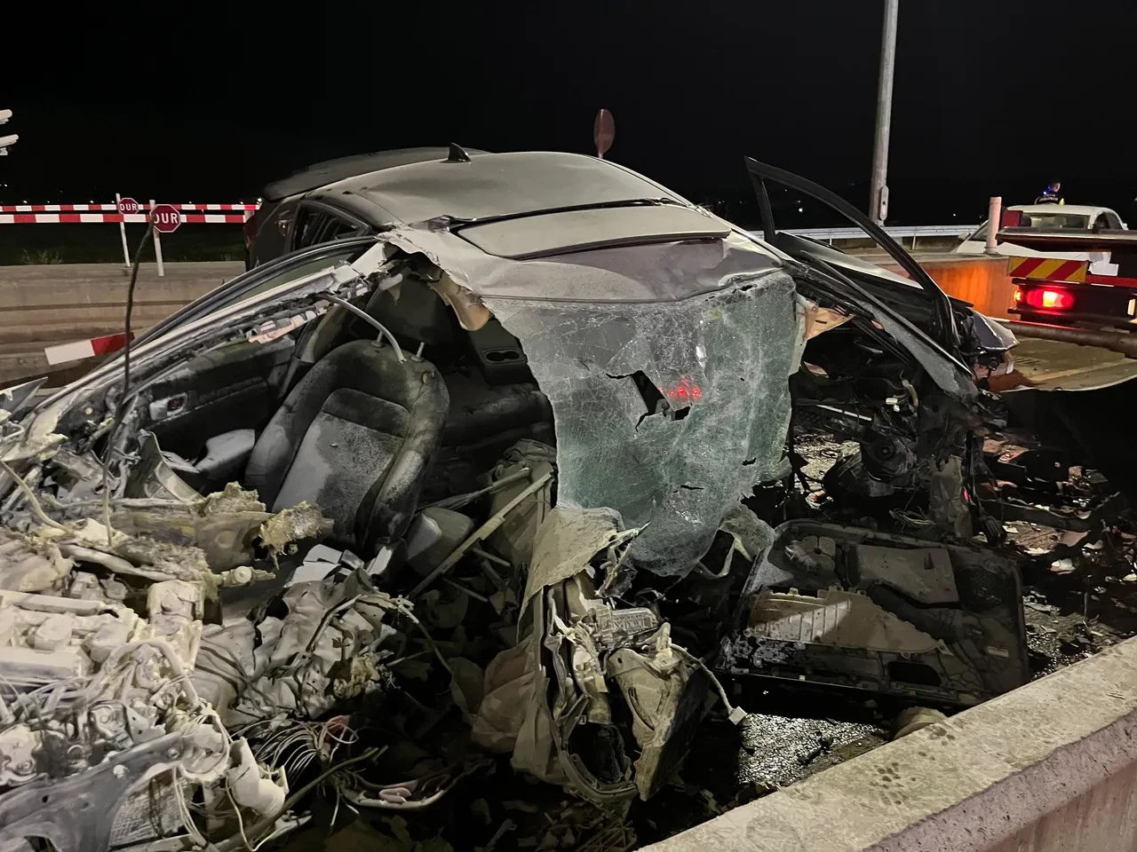 Otoyollarda görünmez tehlike: Beton bloklar sürücülerin kabusu oldu