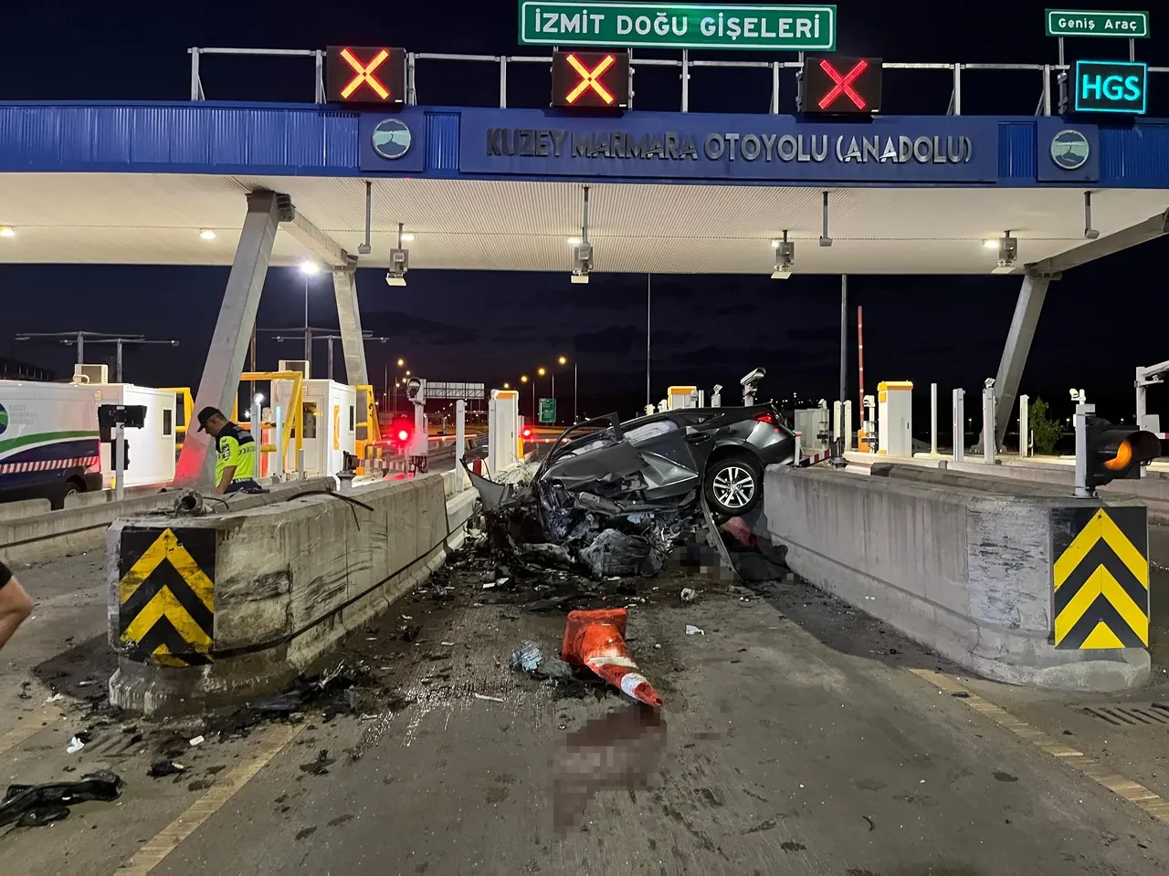 Otoyollarda görünmez tehlike: Beton bloklar sürücülerin kabusu oldu