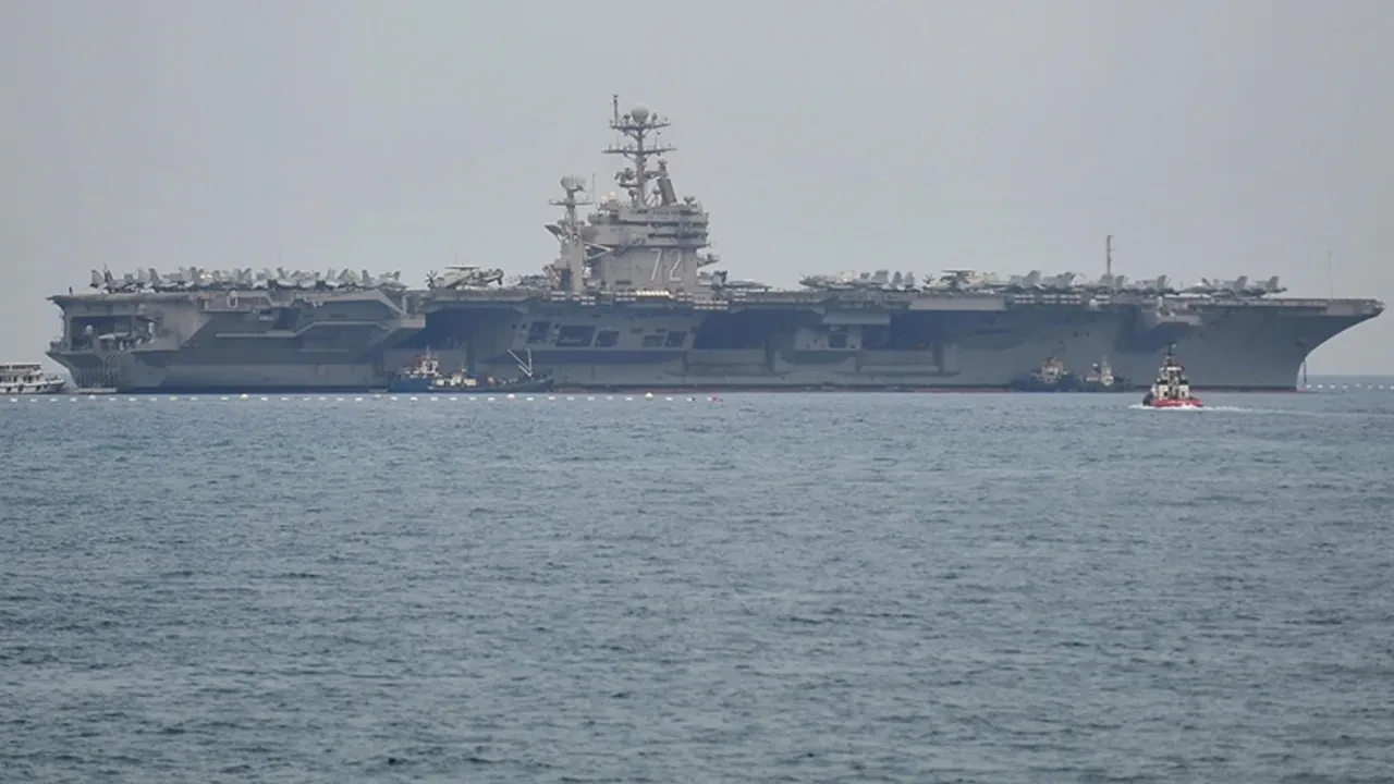 Trump ABD uçak gemisini işaret etti: İran anlaşma yapmak istiyor