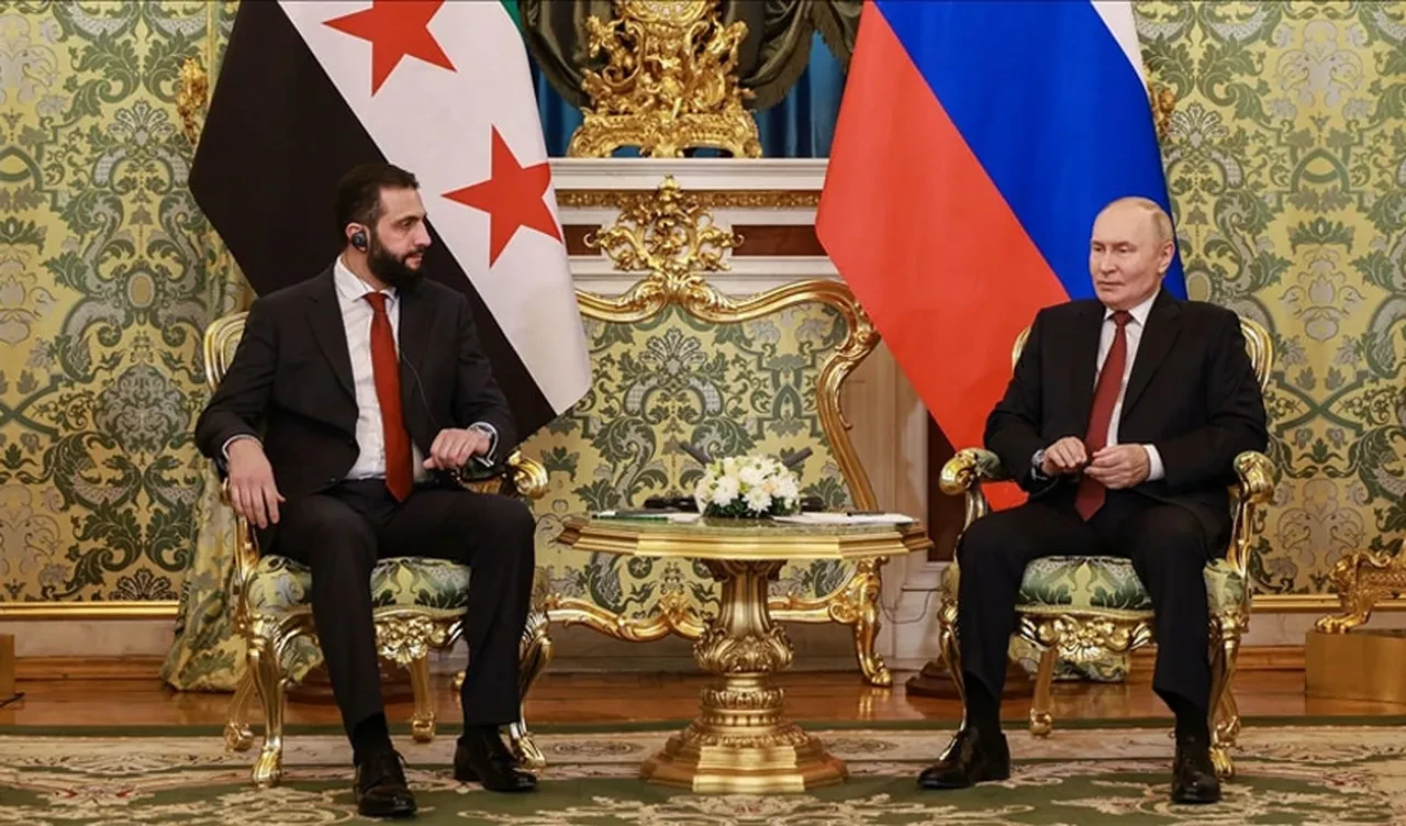 Ahmed Şara kritik görüşme için Moskova'ya ayak bastı! Kremlin'den açıklama geldi