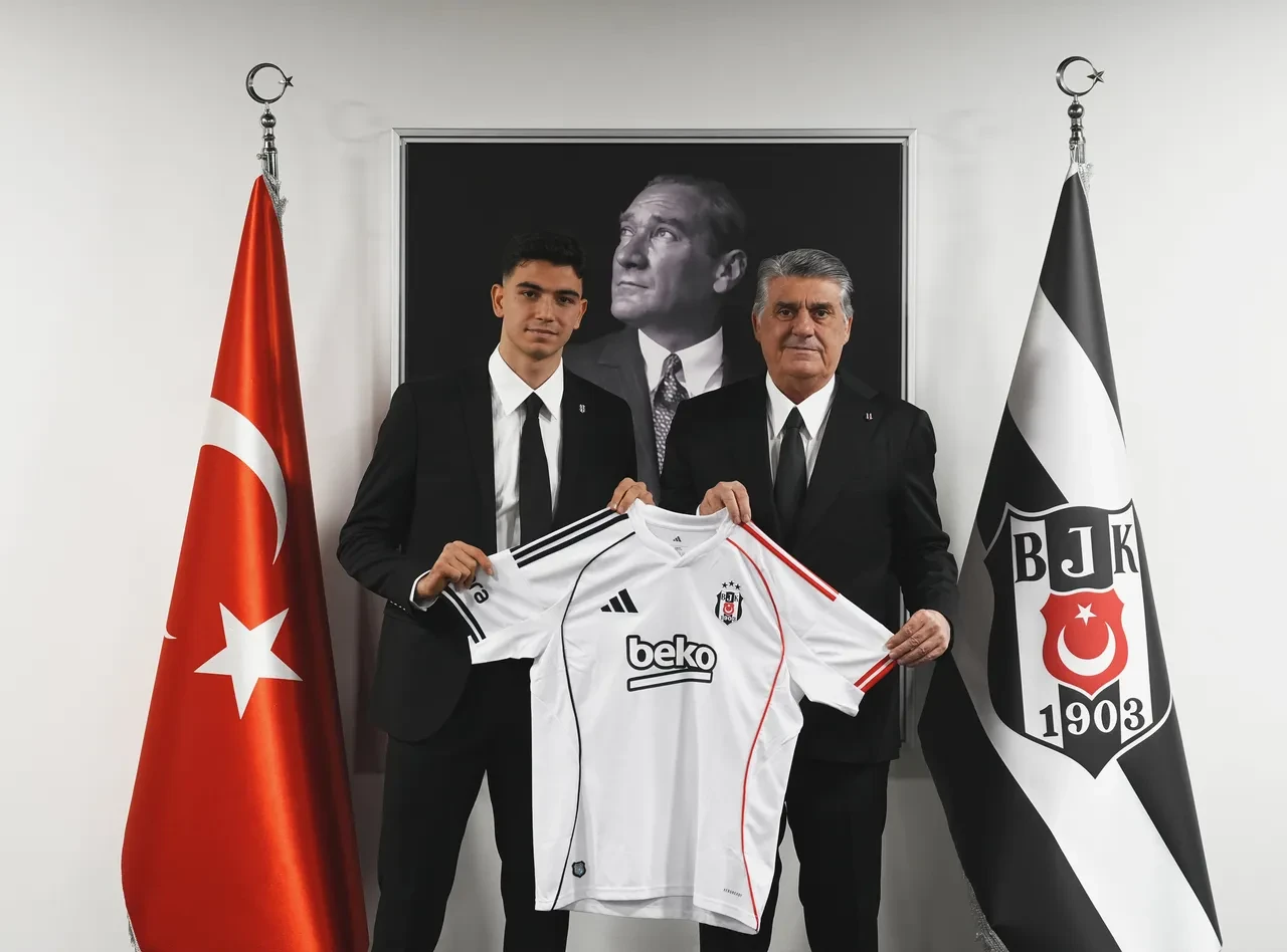Beşiktaş'ta Yasin Özcan ile imzalar atıldı!