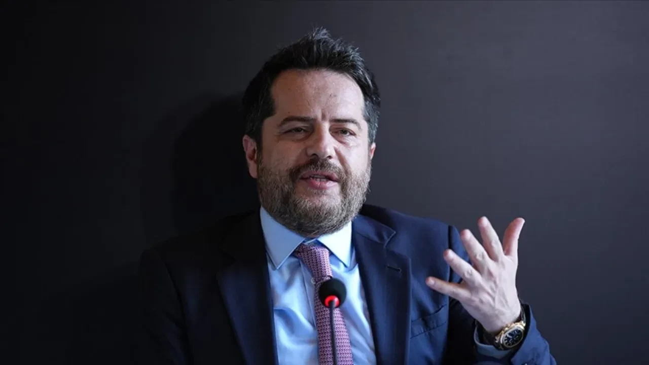 Erden Timur'a silahlı saldırı şoku!