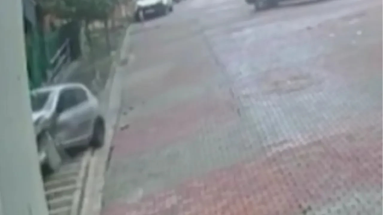 Facianın eşiğinden dönüldü! Doğal gaz kutusuna çarptı, defalarca takla attı