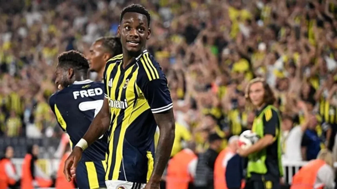 Fenerbahçe'de Jhon Duran vedası: Transferde son aşama!