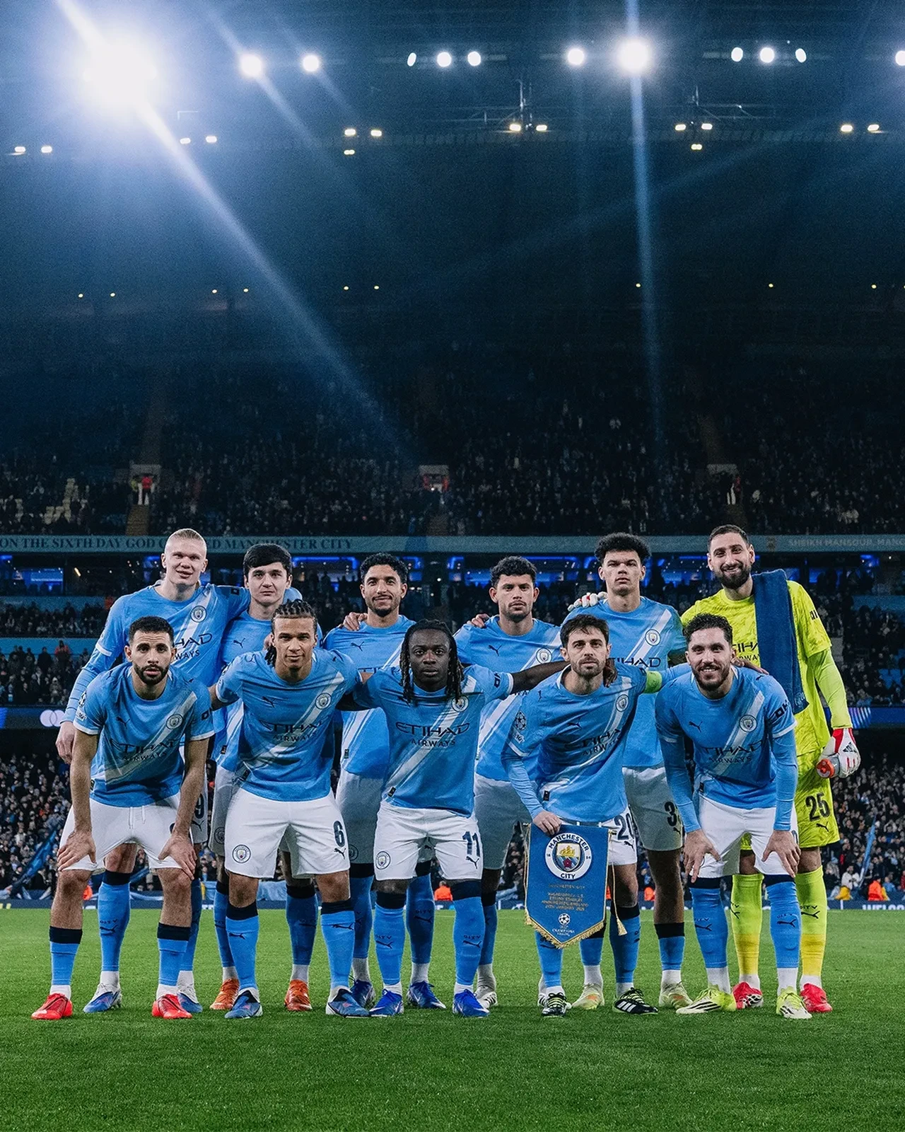 Galatasaray Şampiyonlar Ligi'nde Manchester City'ye mağlup oldu: Aslan play-off oynayacak!