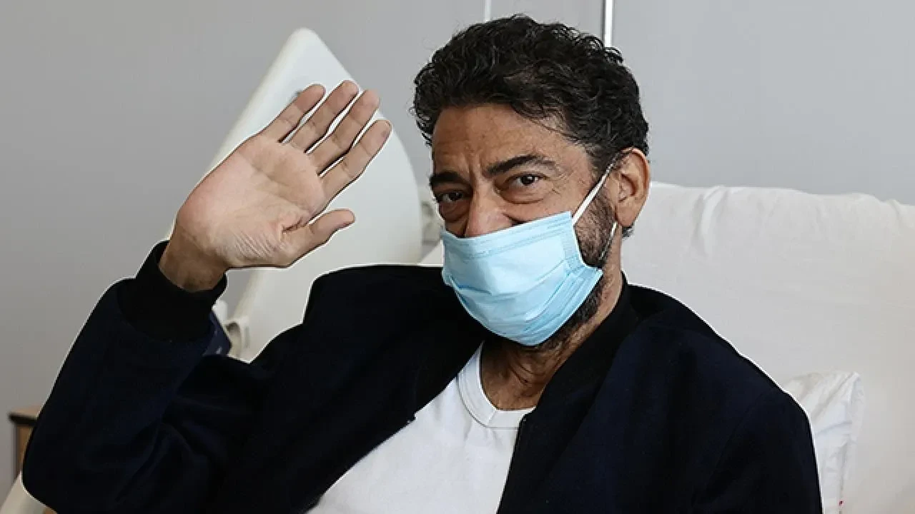 Hakan Taşıyan sağlık durumu, neden hastaneye kaldırıldı? Son dakika ünlü sanatçının durumunda kritik gelişme