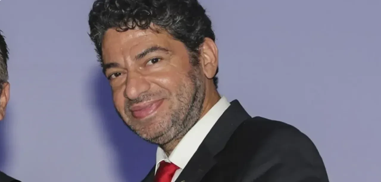 Hakan Taşıyan'ın son sağlık durumuna ilişkin hastaneden açıklama! Kalp krizi geçirmişti 