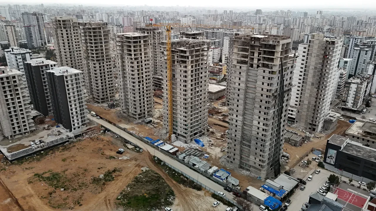 İlk kez ev alacaklar dikkat! 1,20 faiz ile 180 ay vade kampanyası sektörü uçuracak