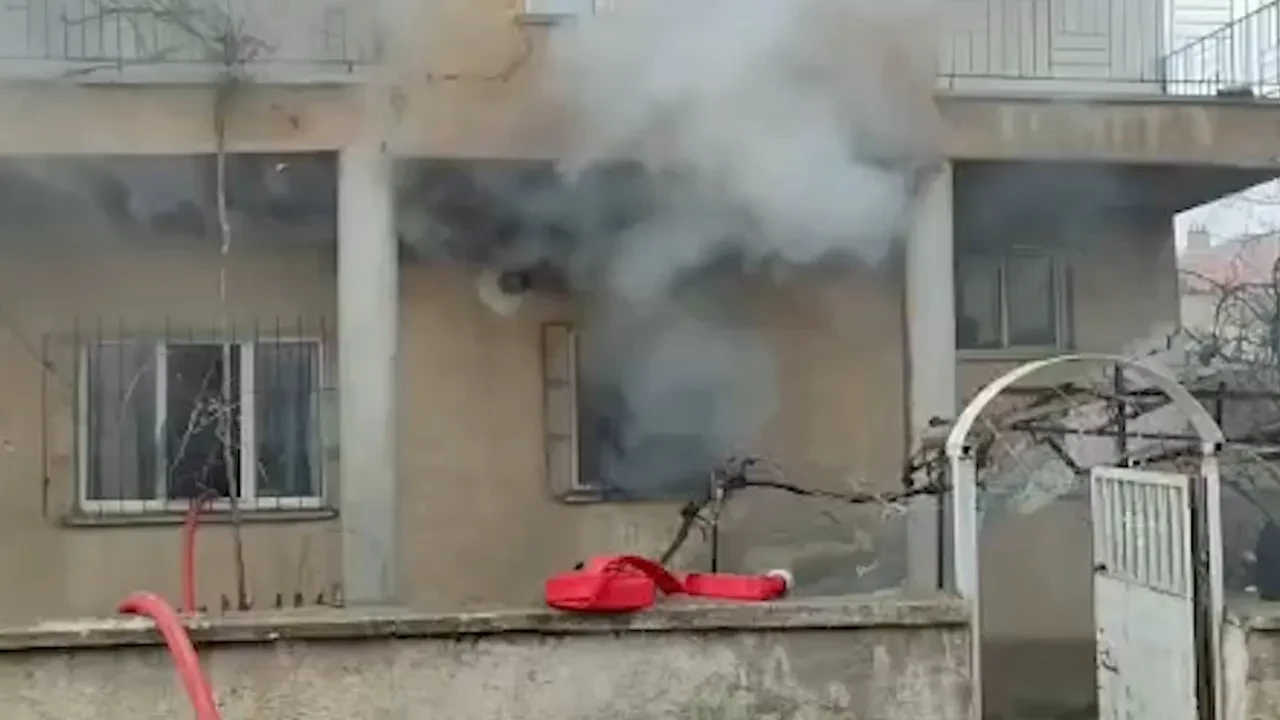 İtfaiye erinden cesur hareket! Canını hiçe sayıp faciayı önledi