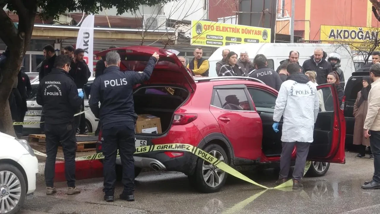 Sanayiden parça aldı, direksiyon başında ölü bulundu! Eşinin cama dayanıp söyledikleri yürekleri dağladı