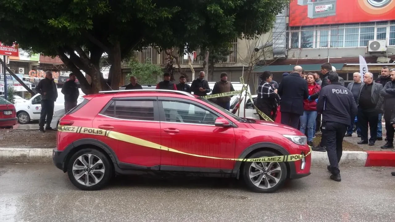 Sanayiden parça aldı, direksiyon başında ölü bulundu! Eşinin cama dayanıp söyledikleri yürekleri dağladı