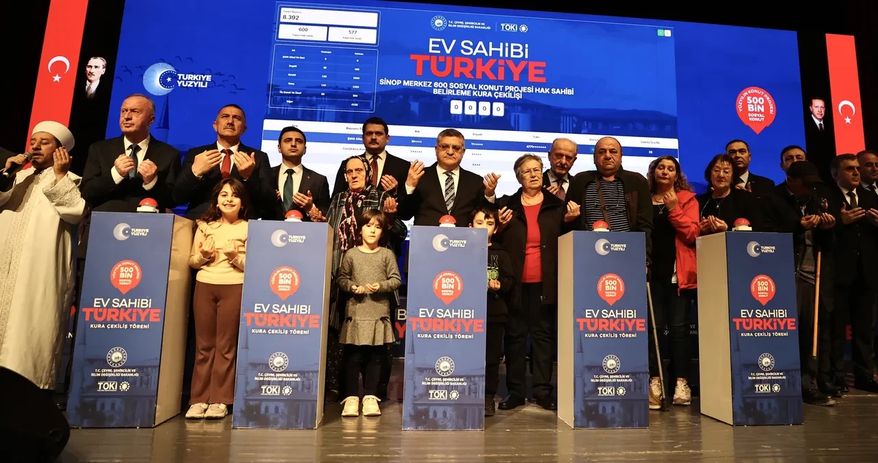 Sinop'ta kuralar çekildi! İkinci 500 bin konut müjdesi