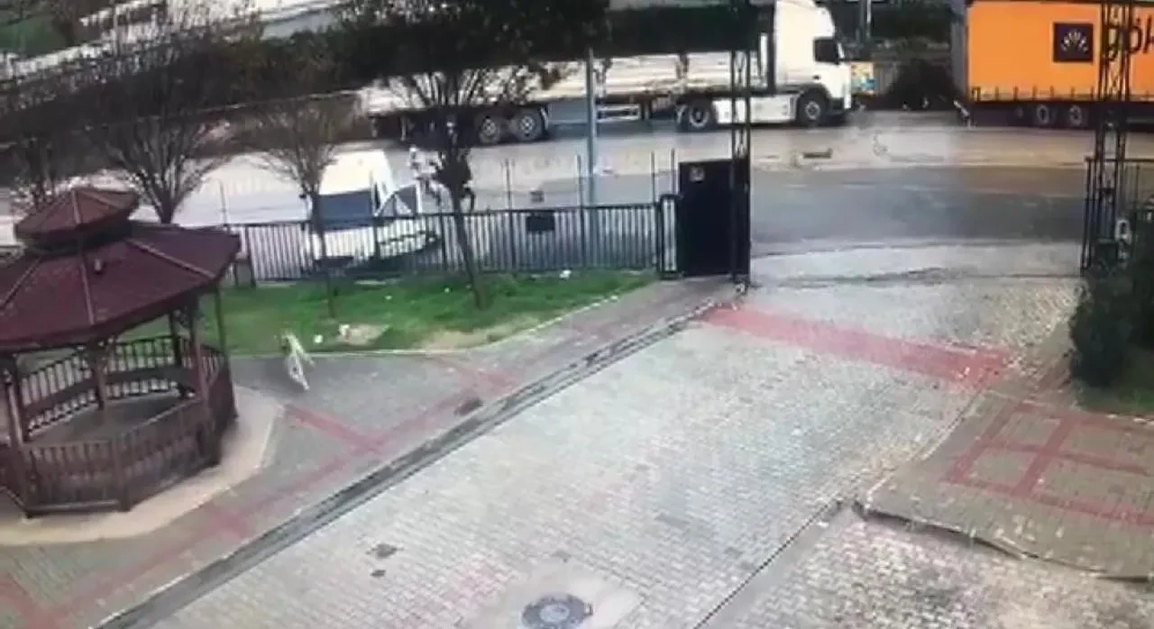 Sokak ortasındaki kanlı pusuda 'berdel' detayı! "Hepinizi öldüreceğiz, sizi katledeceğiz"