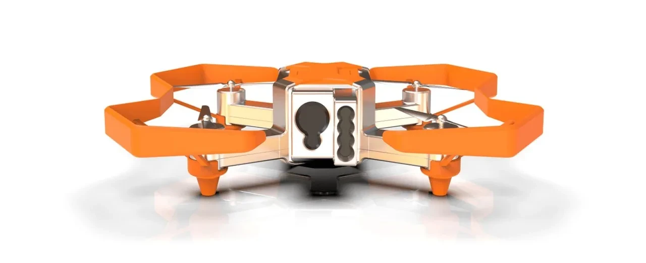 Yangınlarda hayat kurtaracak FireDrone, 10 dakika boyunca yanmadan görev yapabiliyor