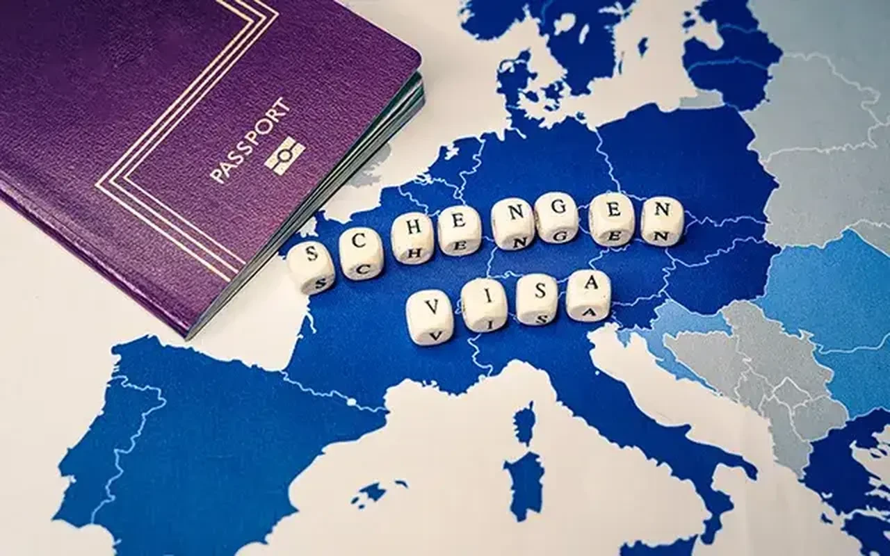 AB vize rejimini değiştiriyor! İş birliği yapana kolaylık, yapmayana kısıtlama