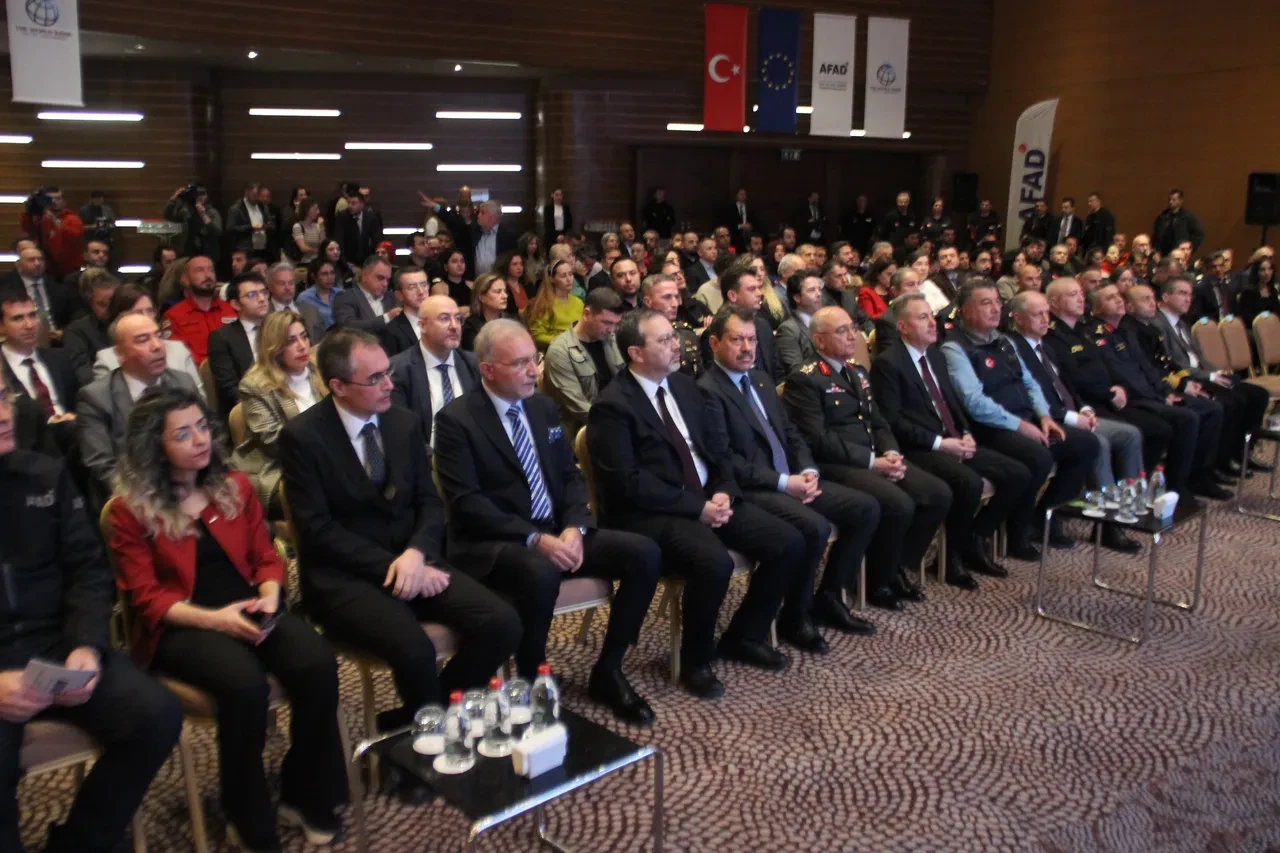 AFAD açıkladı! Türkiye'nin diri fay haritası güncelleniyor 