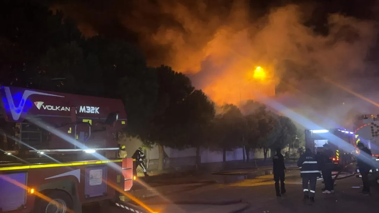 Bursa'da kimyasal kaplama fabrikasında yangın