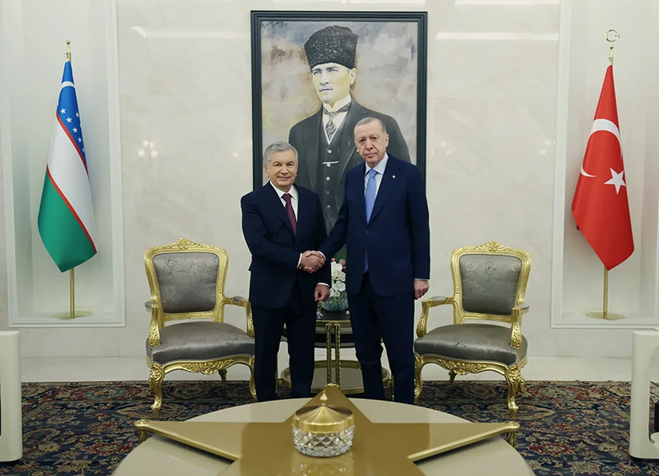 Cumhurbaşkanı Erdoğan ile Özbekistan Cumhurbaşkanı Mirziyoyev ticaretteki yeni hedefi açıkladı