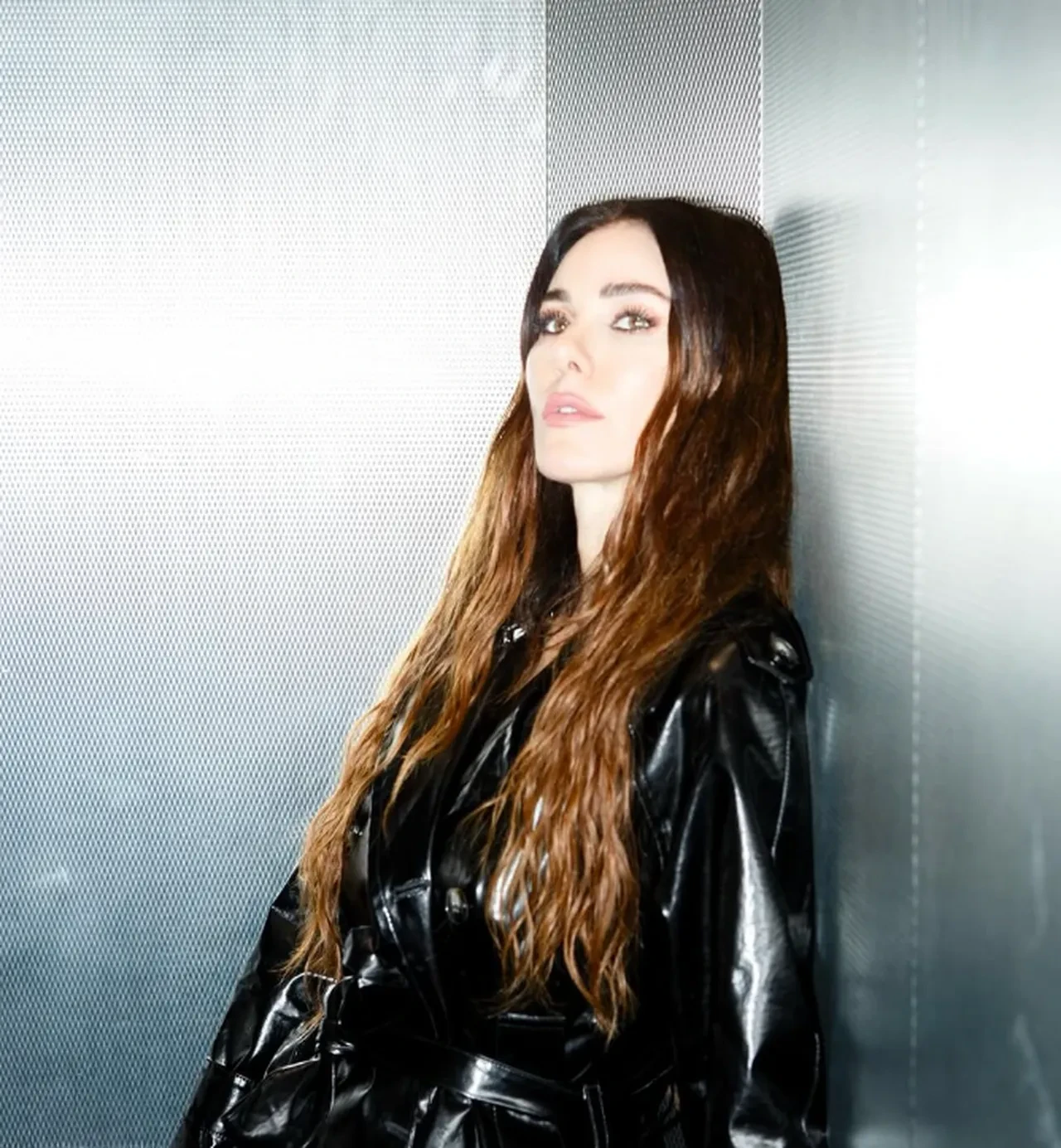 Defne Samyeli sonunda patladı! ''Bu bir ihbar yazısıdır''