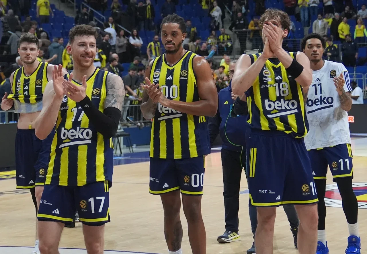 Fenerbahçe Beko Anadolu Efes maç skoru kaç kaç? Euroleague’de farklı galibiyet