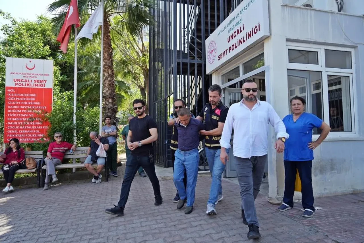 Huzurevinde vahşet! 3 kişiyi meyve bıçağıyla katletti, beraatını istedi: Savunması şoke etti