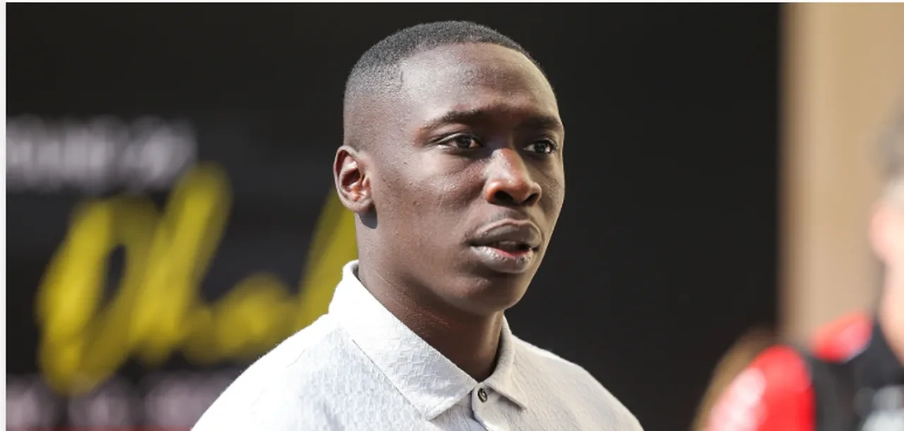 Kimse bir kere bile sesini dahi duymadı! Fenomen Khaby Lame'den 975 milyon dolarlık anlaşma 