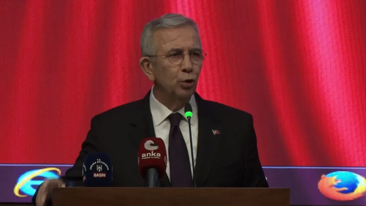 Mansur Yavaş'ın zor anları! Gençlerin cevabı karşısında dondu kaldı