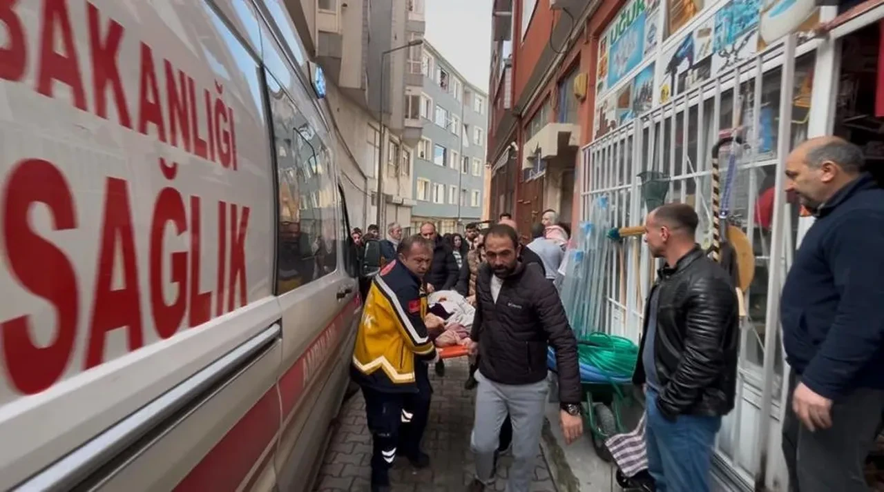 Tekirdağ'da komşusu yaşlı kadını bıçaklayıp kaçtı