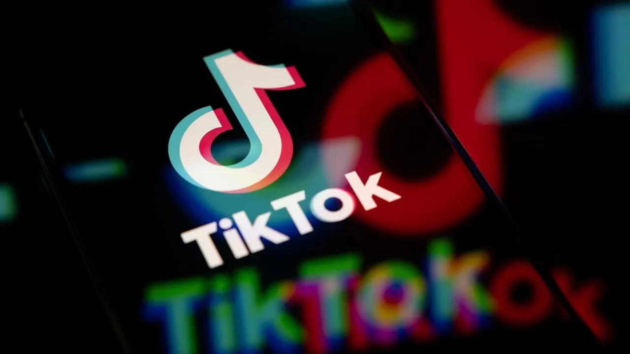 TikTok’ta büyük kriz: Herkes silip UpScrolled yüklüyor