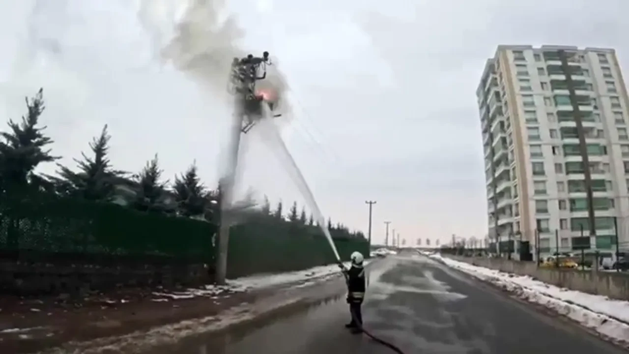 Yangın bu sefer itfaiye erinin gözünden kaydedildi! İşte anbean kritik müdahale