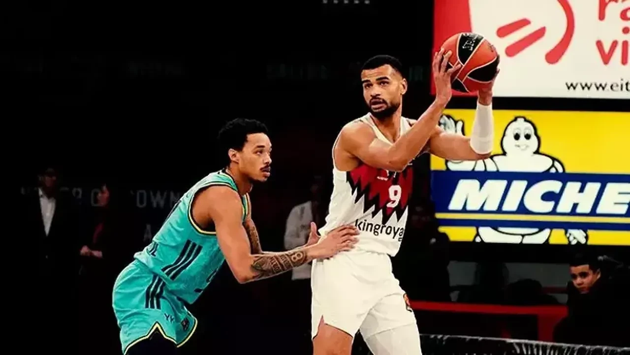 Baskonia Fenerbahçe Beko maç skoru kaç kaç? 2026'ya galibiyetle başladı