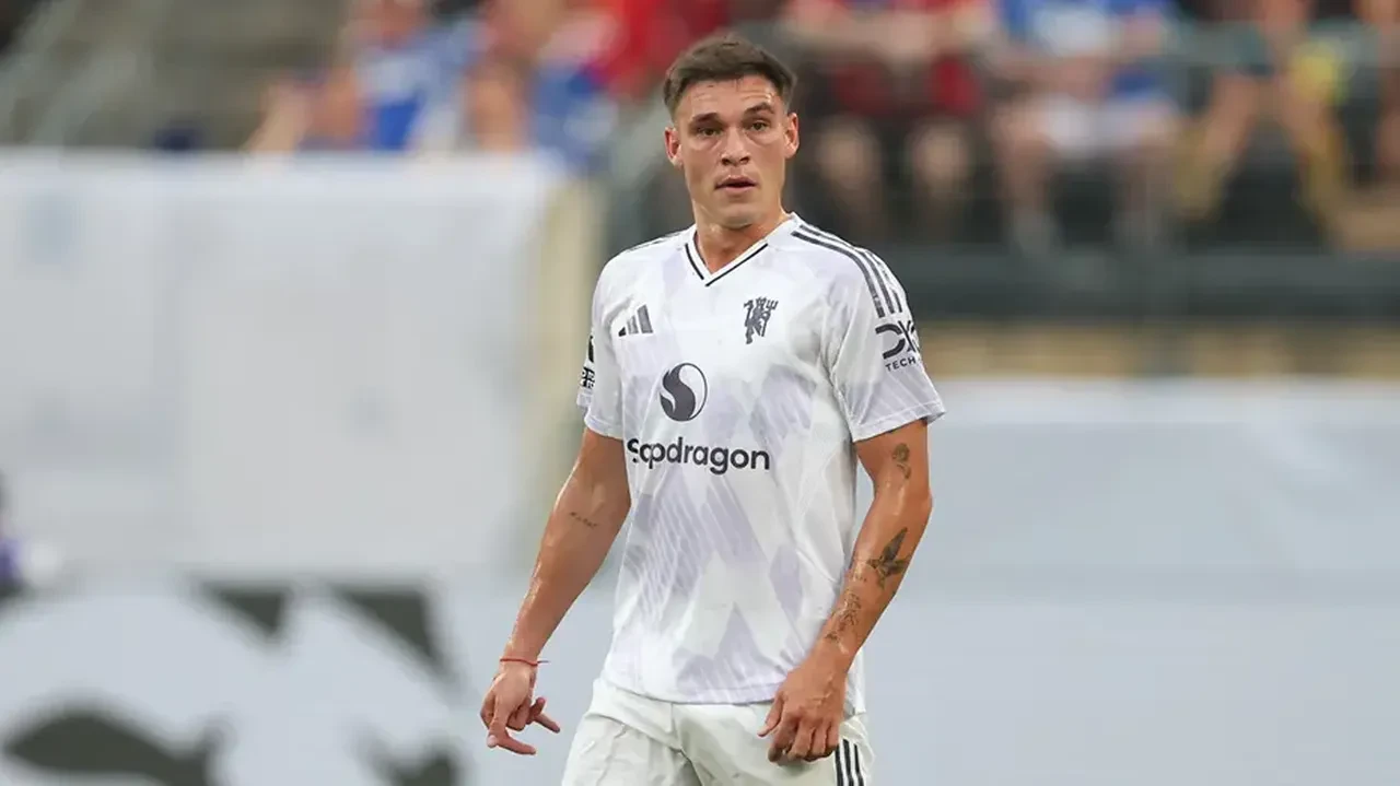 Galatasaray'a Premier Lig'den orta saha! Urugaylı için kesenin ağzı açıldı