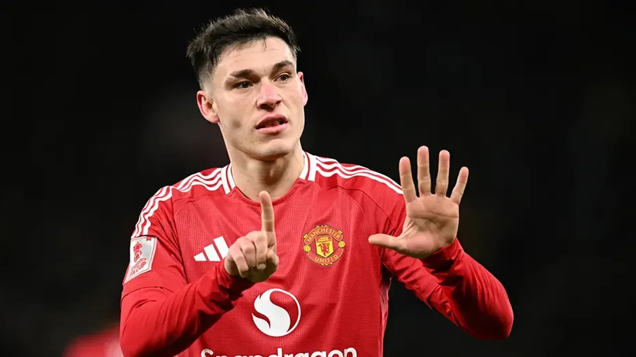 Galatasaray'a Premier Lig'den orta saha! Urugaylı için kesenin ağzı açıldı