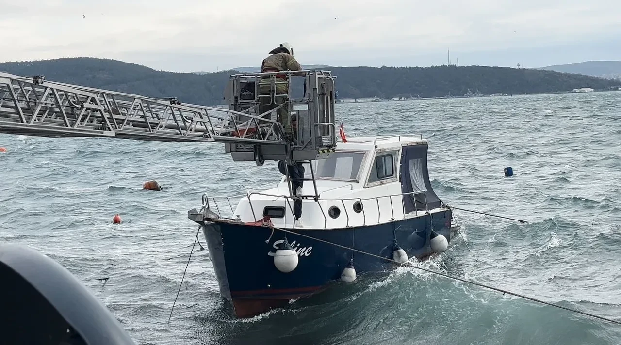 İstanbul'da lodos fena vurdu! Valilik ve AKOM yarın için uyardı: Sıcaklığın 15 dereceye yükseleceği tarihi verdi