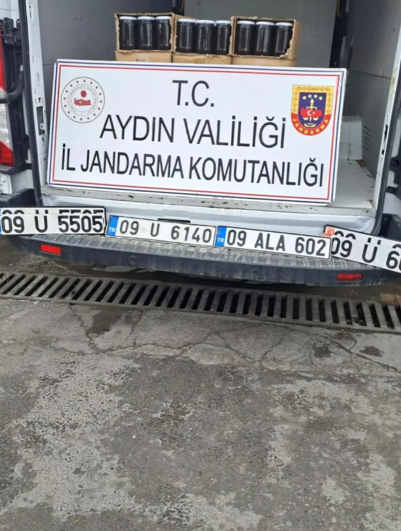 3 ton sahte yağı piyasaya sürüyorlardı! Son anda yakalandılar 