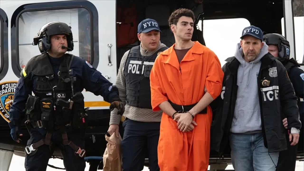 ABD'de filmleri aratmayan olay! CEO katilini kaçırmak için FBI kılığına girip içeri sızdı