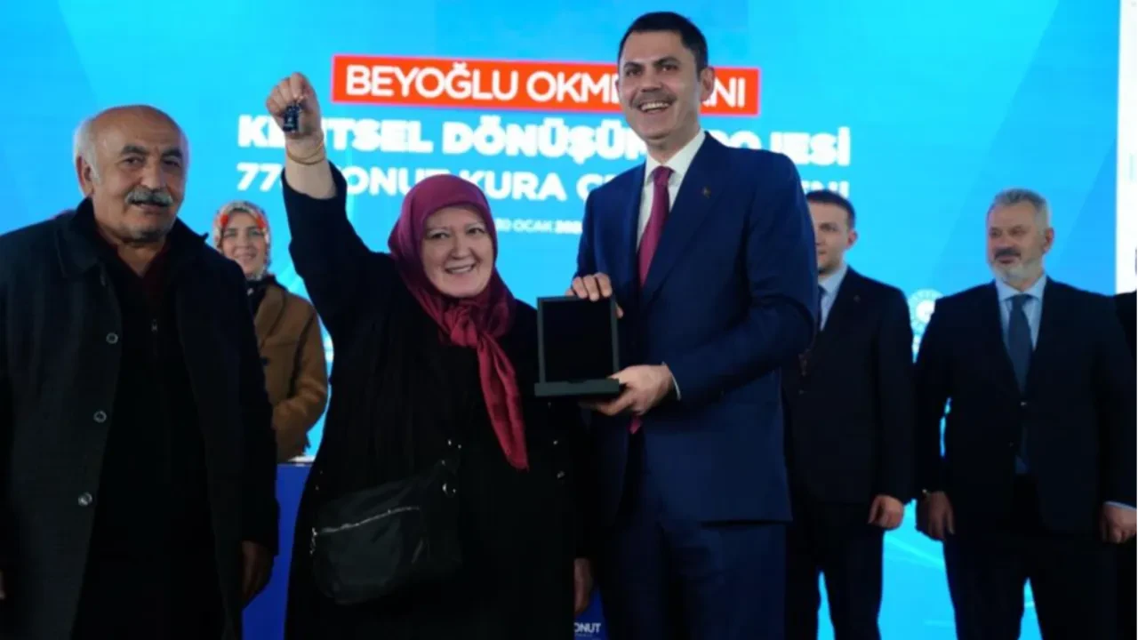 Bakan Kurum: İstanbul'umuzu kentsel dönüşümle yenileyeceğiz, sosyal konutlarla güçlendireceğiz