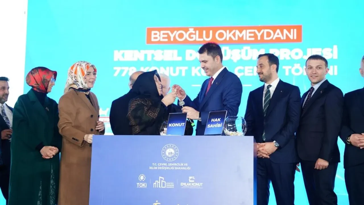 Bakan Kurum: İstanbul'umuzu kentsel dönüşümle yenileyeceğiz, sosyal konutlarla güçlendireceğiz