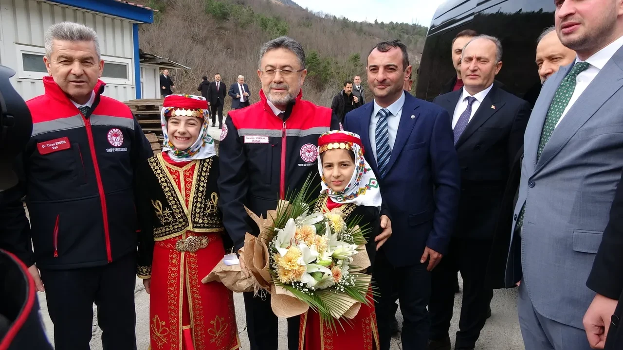 Bakan Yumaklı: Türk somonu ihracatı 500 milyon dolara ulaştı