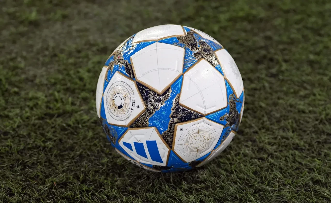 Şampiyonlar Ligi'nde eşleşmeler belli oldu! Son 16 play-off turu kura çekimi gerçekleştirildi