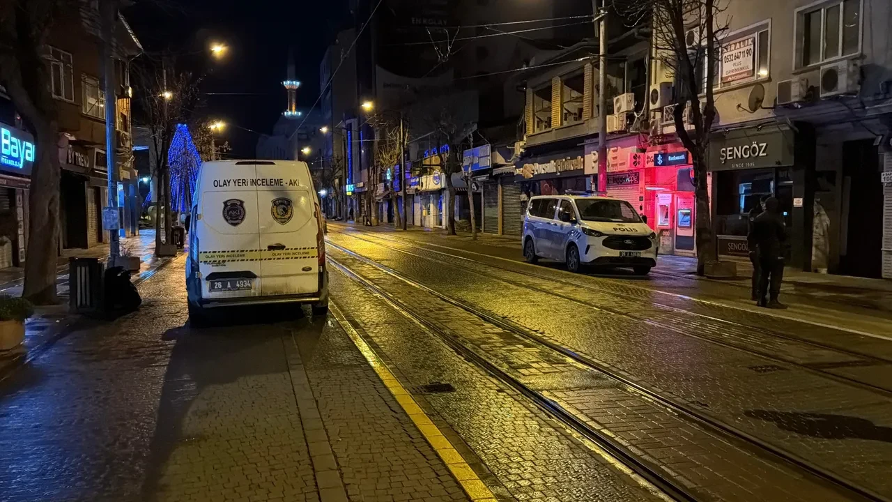 Alacak verecek meselesi kanlı bitti! Eskişehir'de silahlar konuştu