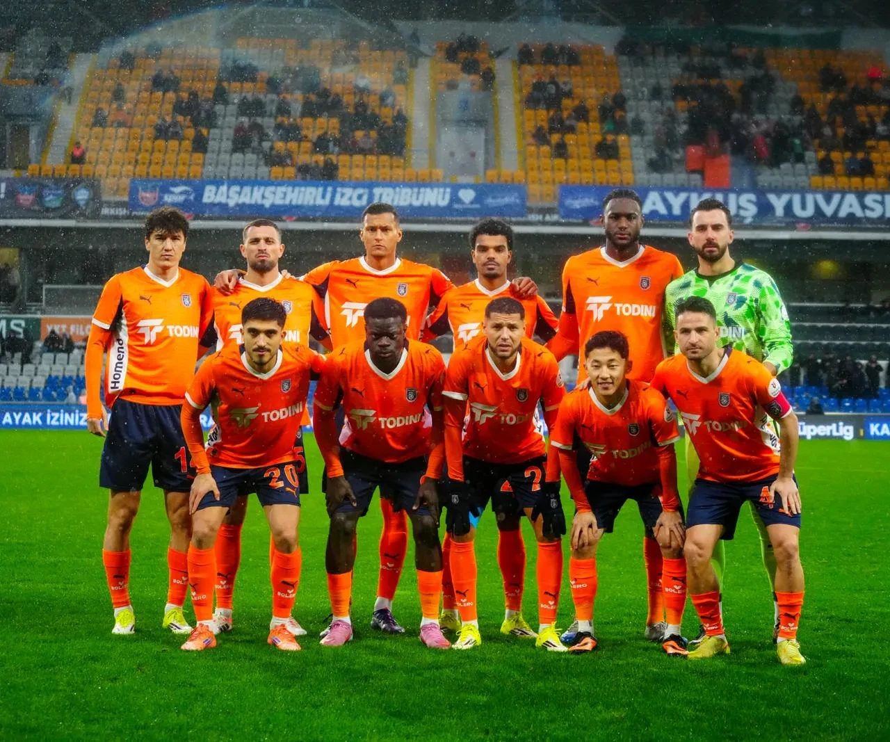 Başakşehir ve Çaykur Rizespor'dan 4 gollü maç!