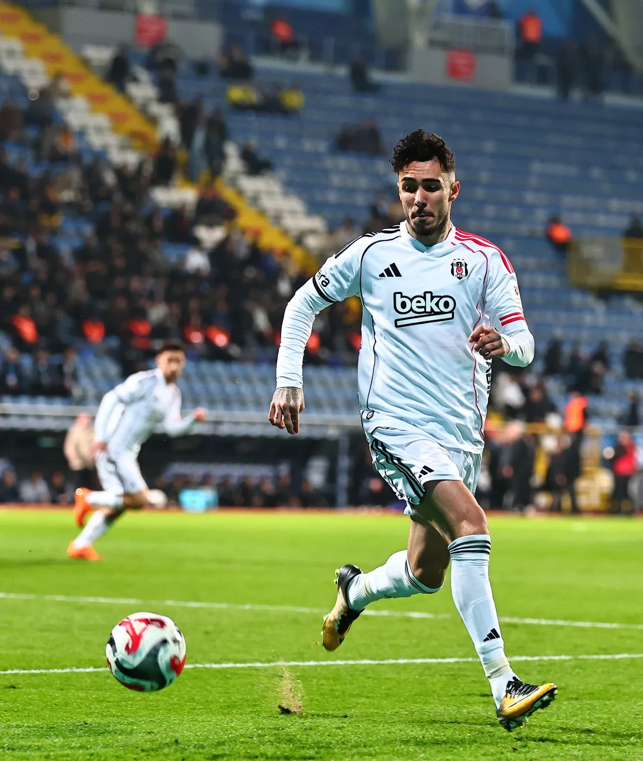 Beşiktaş-Konyaspor | SÜPER LİG CANLI MAÇ ANLATIMI