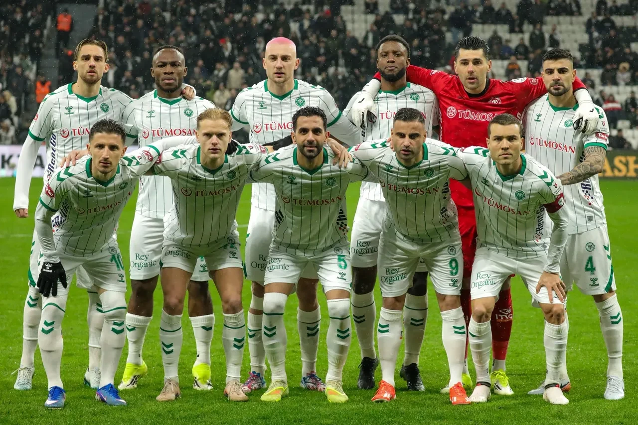 Beşiktaş Konyaspor'u mağlup etti: Yeni transfer Kristjan Asllani kırmızı kart gördü!